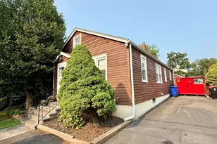 21 Parallel St, Norwalk, CT 06850 - Photo 2