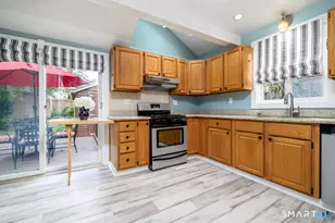 21 Parallel St, Norwalk, CT 06850 - Photo 22