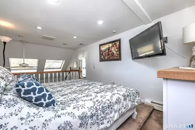 240 Quenby Place, Stratford, CT 06614 - Photo 36