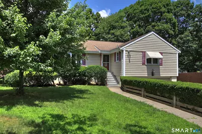 240 Quenby Place, Stratford, CT 06614 - Photo 2