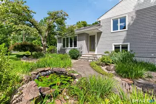 12 Walker Dr, Simsbury, CT 06070 - Photo 2