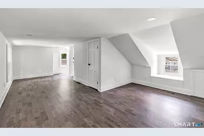 21 Meadow Street, Milford, CT 06460 - Photo 24