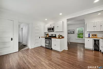 24 Beacon Street, Hamden, CT 06514 - Photo 12
