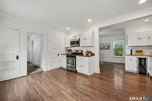 24 Beacon St, Hamden, CT 06514 - Photo 12