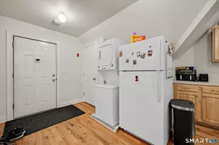 863-865 Brewster St, Bridgeport, CT 06605 - Photo 32