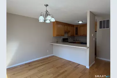 695 Cypress Road #695, Newington, CT 06111 - Photo 6