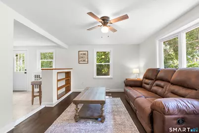 47 Hungerford Avenue, Waterbury, CT 06705 - Photo 4
