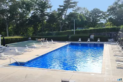 2625 Park Avenue #3F, Bridgeport, CT 06604 - Photo 2