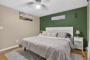 8 W Arch St, Stonington, CT 06379 - Photo 16