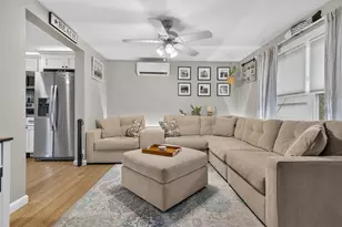 8 W Arch St, Stonington, CT 06379 - Photo 4