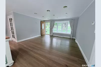 43 Meadowbrook Road, Danbury, CT 06811 - Photo 2