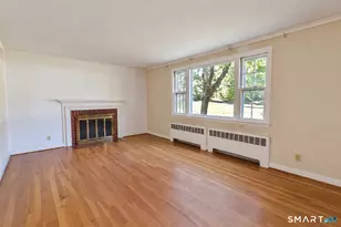 19 Crestwood Cir, Farmington, CT 06032 - Photo 14
