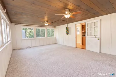 19 Crestwood Circle, Farmington, CT 06032 - Photo 10
