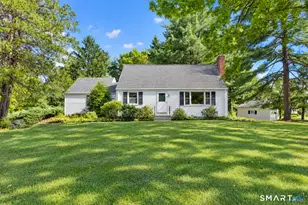 19 Crestwood Cir, Farmington, CT 06032 - Photo 1
