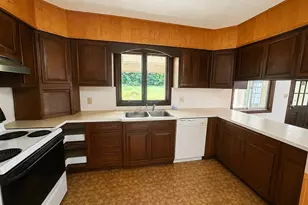 88 Northside Dr, Torrington, CT 06790 - Photo 18