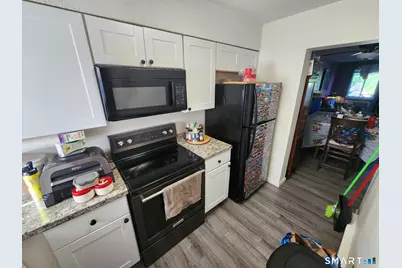46 Sterling Village #46, Meriden, CT 06450 - Photo 32