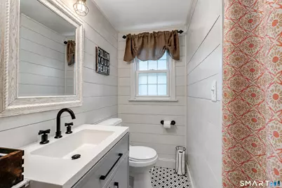 24 Bailey Avenue, Wallingford, CT 06492 - Photo 14