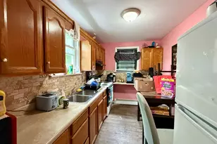387 Colony St, Meriden, CT 06451 - Photo 12