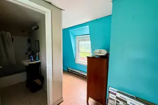387 Colony St, Meriden, CT 06451 - Photo 20