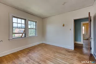 28 Price Blvd, West Hartford, CT 06119 - Photo 24
