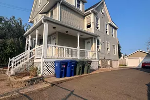 106 Jones Ave, Bridgeport, CT 06604 - Photo 2