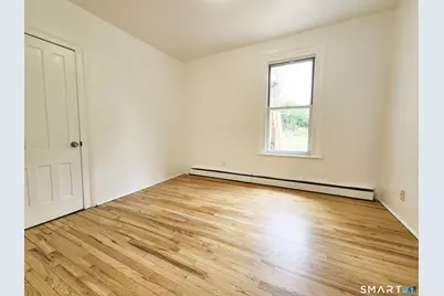 200 Harral Avenue #A, Bridgeport, CT 06604 - Photo 8