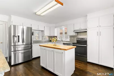 190 5th Avenue, Stratford, CT 06615 - Photo 8