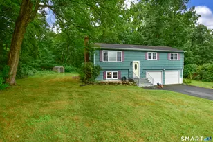78 Willie Cir, Tolland, CT 06084 - Photo 2