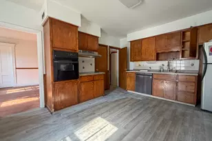 12 Jackson St, Manchester, CT 06040 - Photo 8