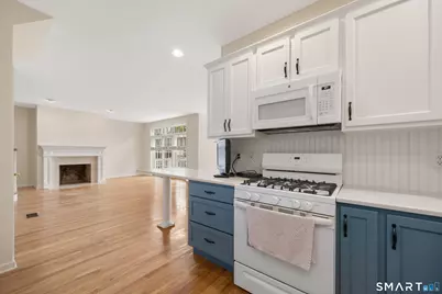 33 Old Field Hill Road #18, Southbury, CT 06488 - Photo 8