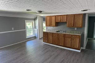94 W Main St, Vernon, CT 06066 - Photo 6