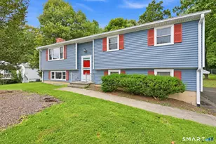 42 Falmouth Dr, Shelton, CT 06484 - Photo 1