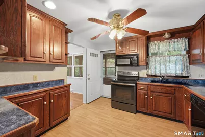 42 Falmouth Drive, Shelton, CT 06484 - Photo 6