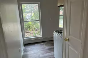 19 S High St, New Britain, CT 06051 - Photo 6
