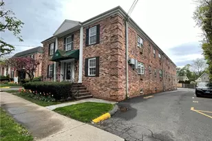398 Courtland Ave, Stamford, CT 06906 - Photo 4