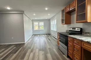 178 Martin St, Hartford, CT 06120 - Photo 1