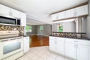 168 Lakeshore Dr, New Hartford, CT 06057 - Photo 10