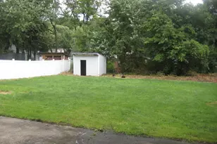 46 Meech Rd, Middletown, CT 06457 - Photo 4