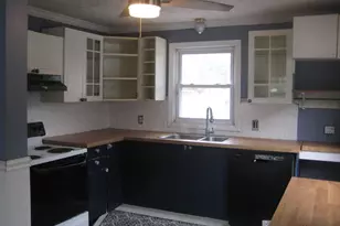46 Meech Rd, Middletown, CT 06457 - Photo 6