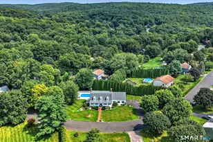 30 Old Sawmill Dr, Beacon Falls, CT 06403 - Photo 2