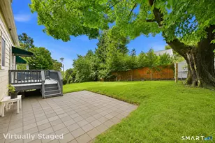 34 Corona Dr, Waterbury, CT 06708 - Photo 2