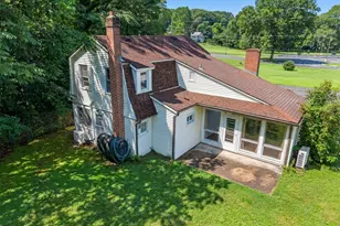 7 Fitzgerald Ave, Waterford, CT 06385 - Photo 2