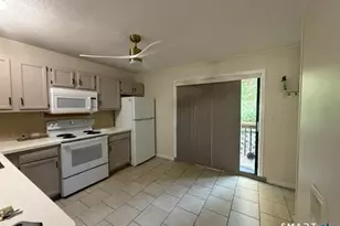 181 Hicks St, Meriden, CT 06450 - Photo 4