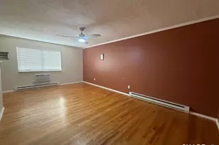 181 Hicks St, Meriden, CT 06450 - Photo 2
