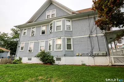 204 Savoy Street, Bridgeport, CT 06606 - Photo 4