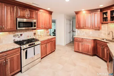34 Forty Acre Mountain Road, Danbury, CT 06811 - Photo 10