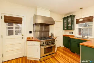 23 Westfield Rd, West Hartford, CT 06119 - Photo 6
