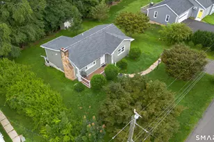 26 Mabel Ave, Danbury, CT 06811 - Photo 6