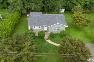 26 Mabel Ave, Danbury, CT 06811 - Photo 2
