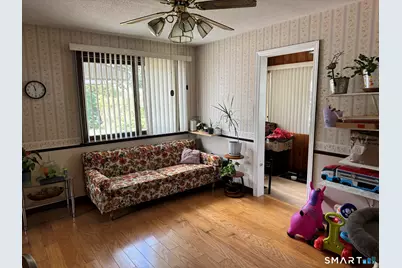 879 Congress Avenue, Waterbury, CT 06708 - Photo 12